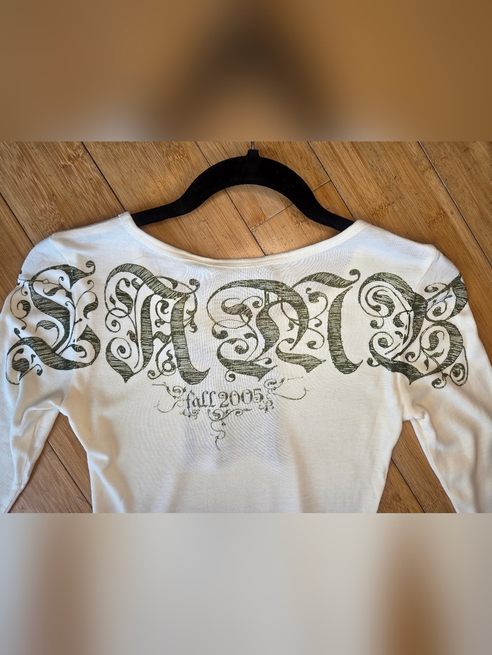 L.A.M.B. by Gwen Stefani Cream Ornate Rib Tee Long-Sleeve Graphic Top - Picture 7 of 7